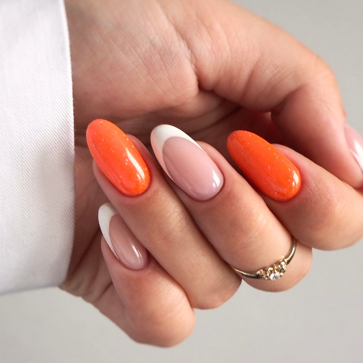Gel Polish Hula Glow - 012, 6 ml