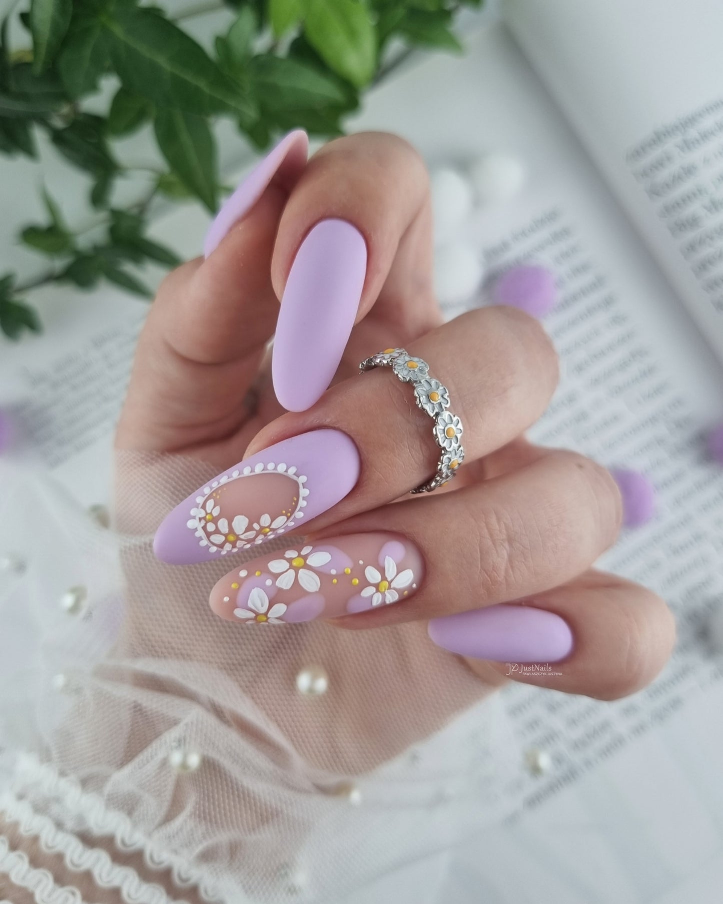 Gel Polish Lavender Scent - 823, 6 ml