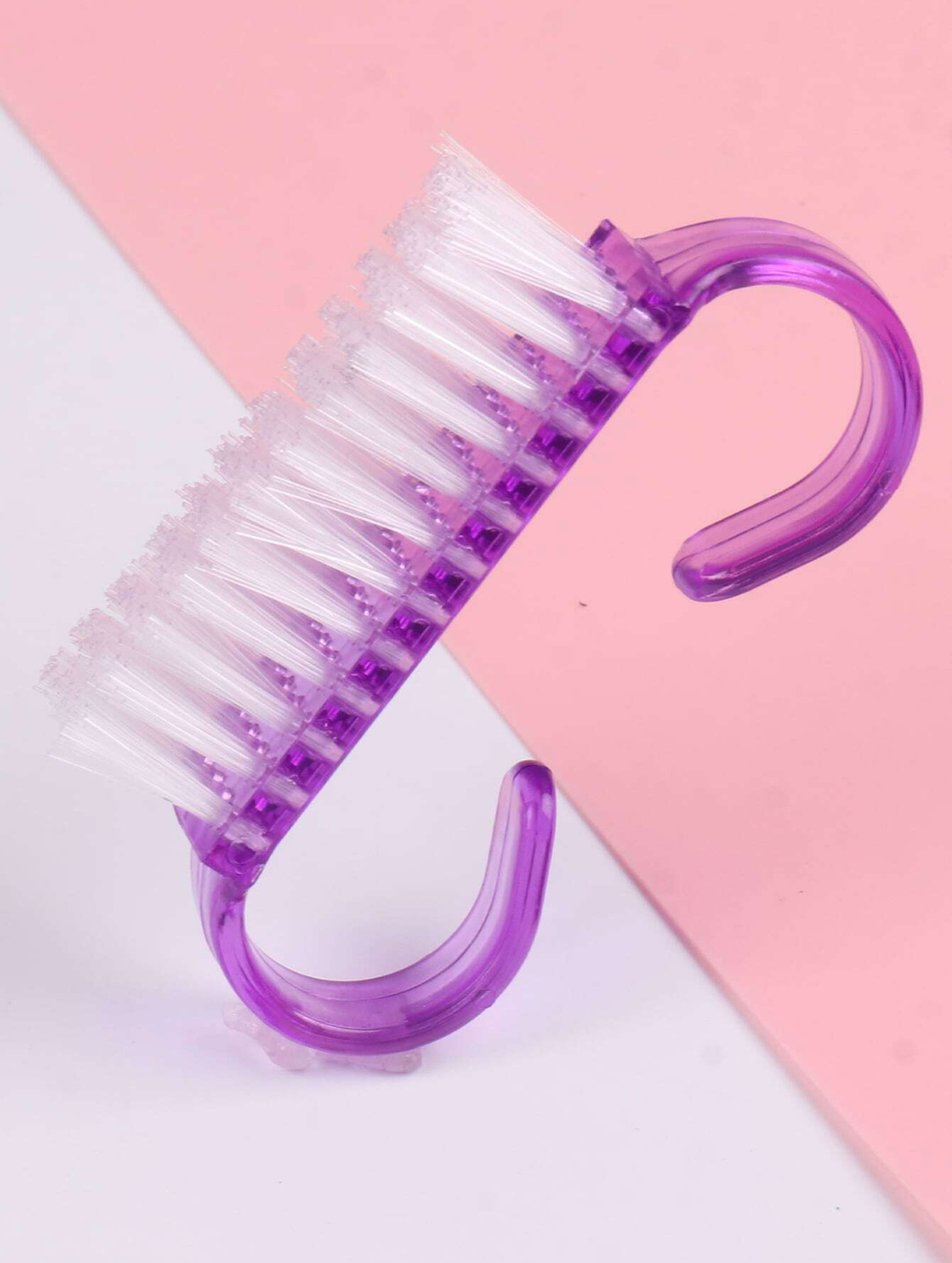 Brosse de nettoyage pour ongles