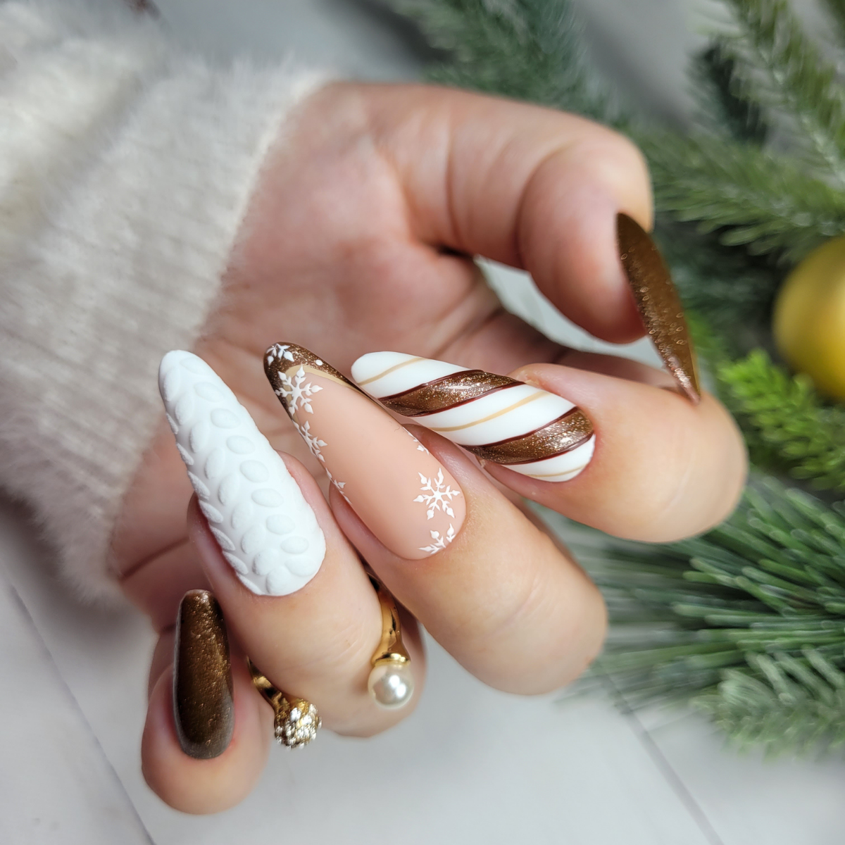 Gel Polish Lebkuchen - 153, 6 ml
