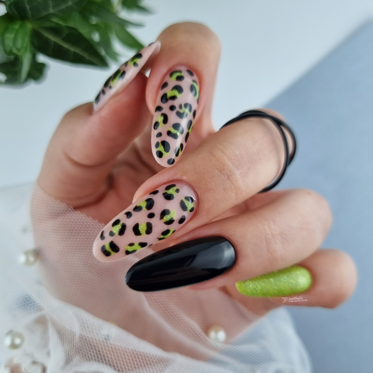 Gel Polish Technicolor - 020, 6 ml