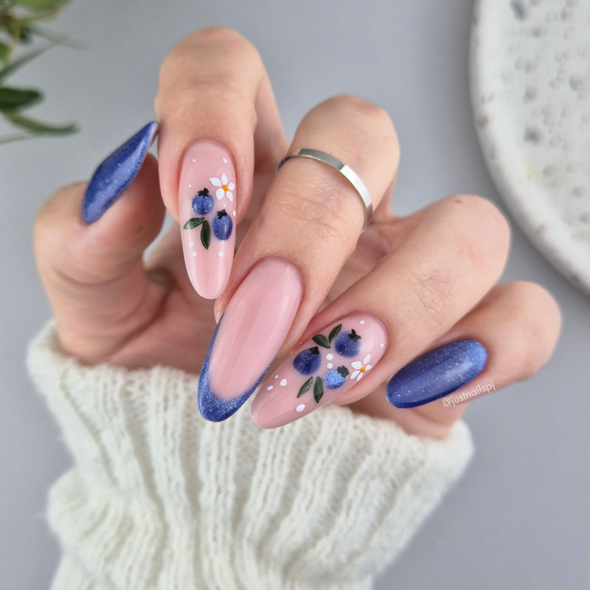 Gel Polish Velvetrage - 199, 6 ml