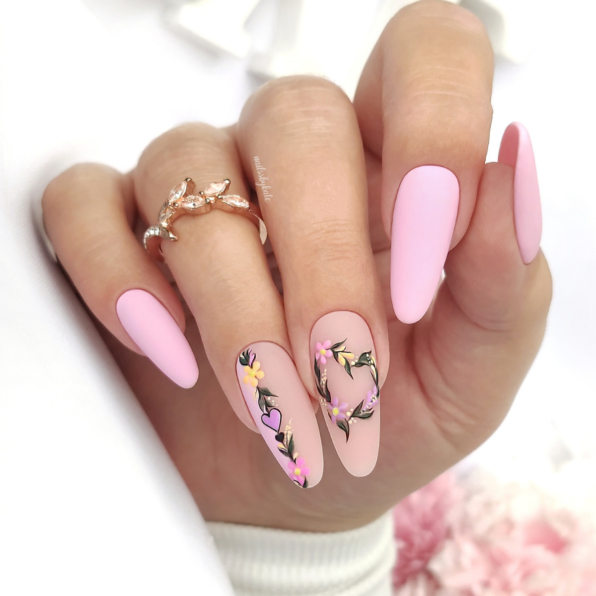 Gel Polish Sweet Blush - 825, 6 ml