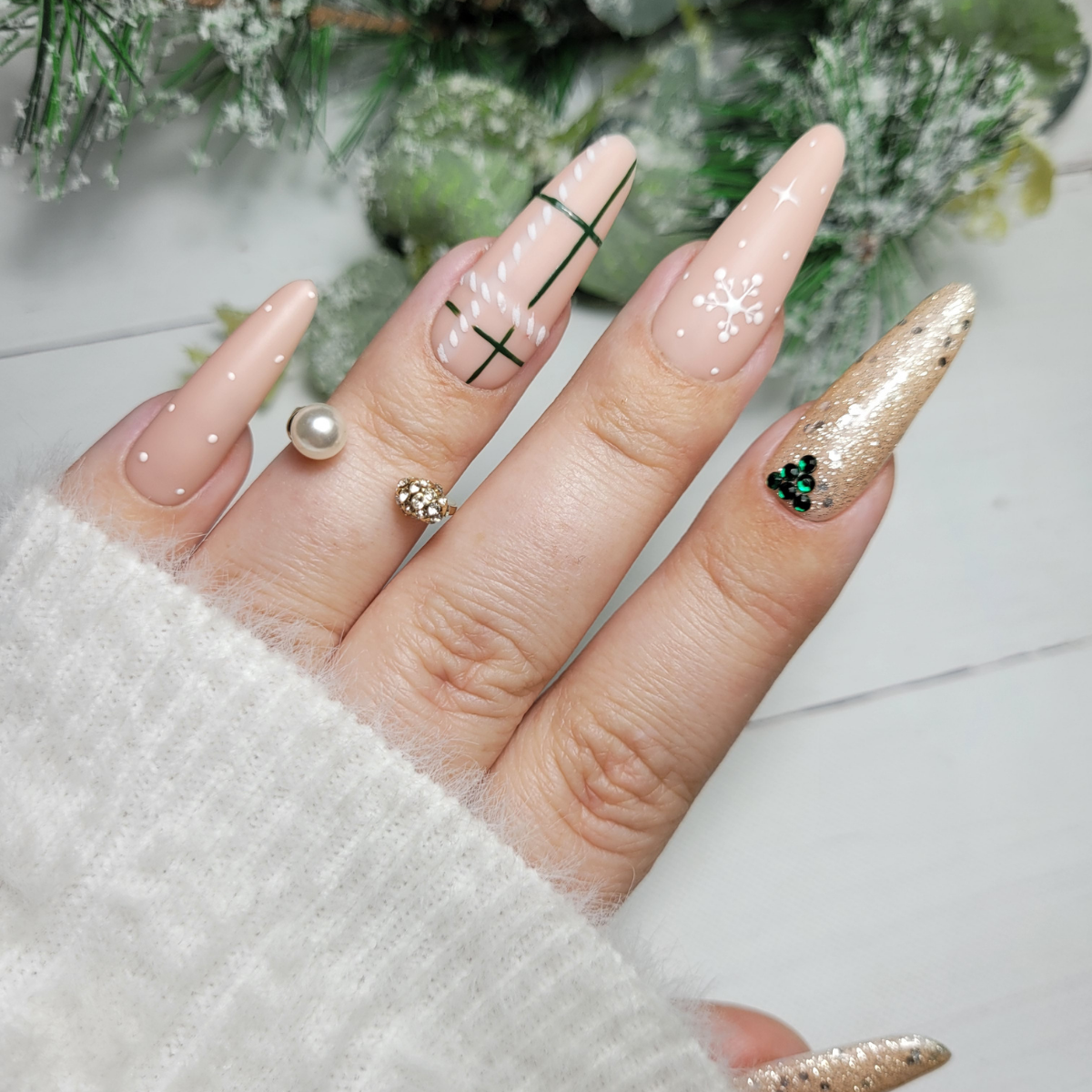 Gel Polish Divorce Party - 811, 6 ml