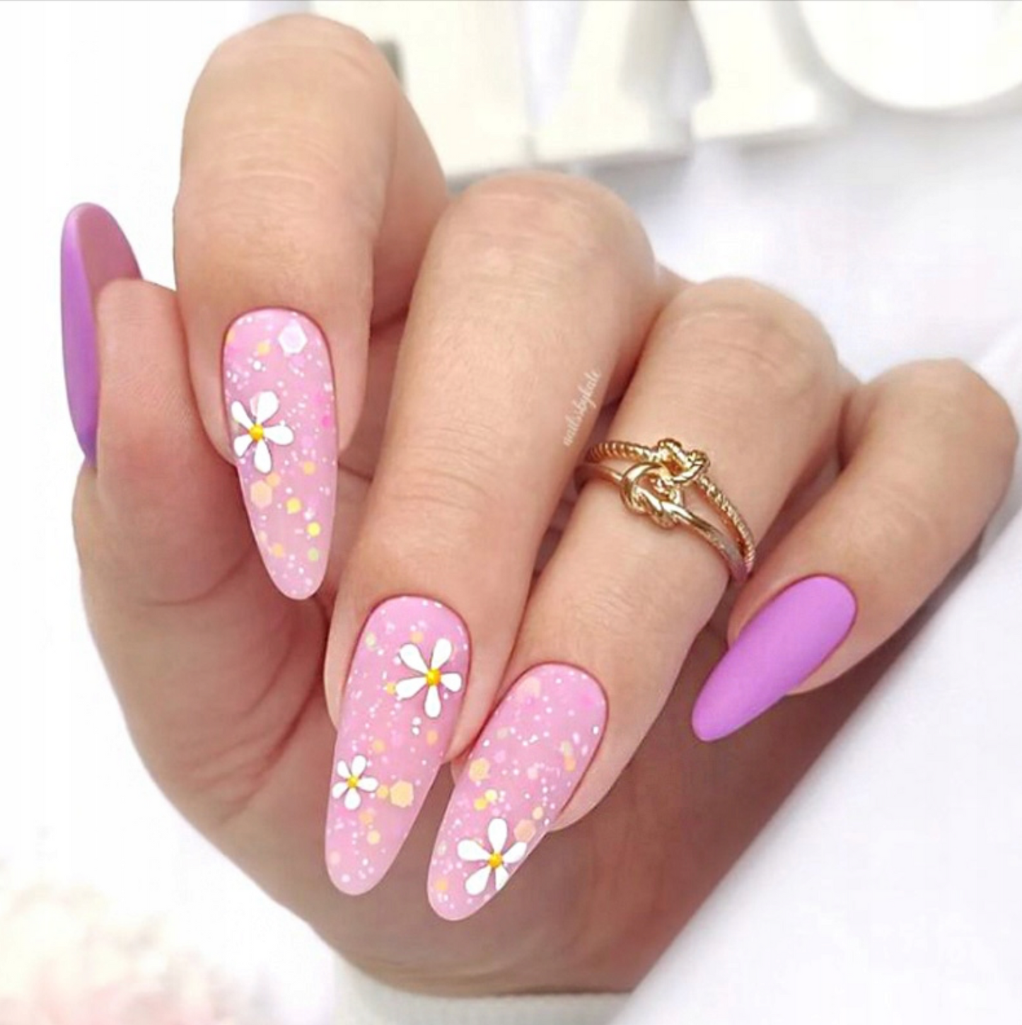 Gel Polish Bubble Gum - 722, 6 ml